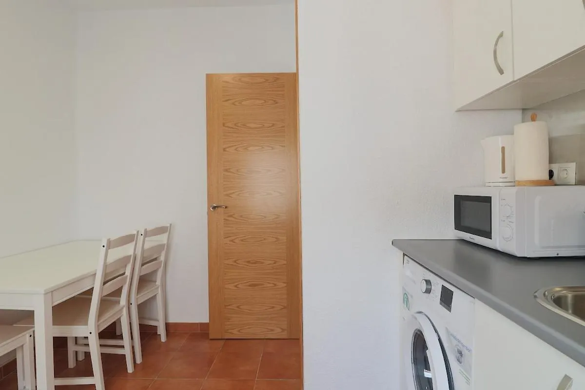C75 - Comfy 3 Bedroom Near City Center 马拉加 0*,  西班牙